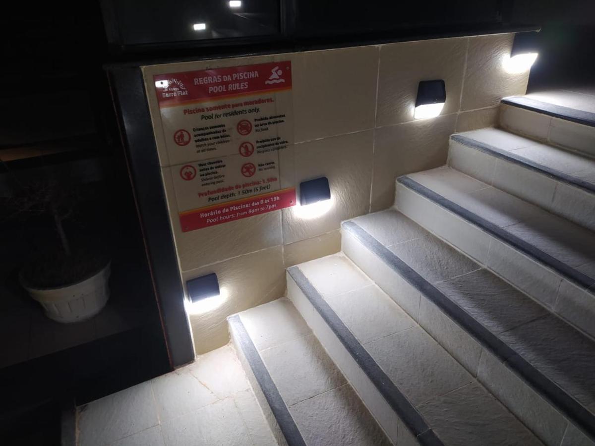 Apartamento Farol Barra Flat サルバドール エクステリア 写真