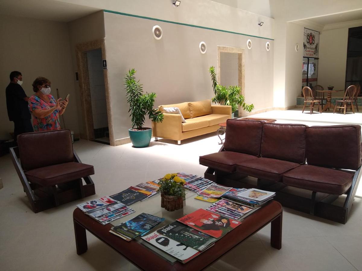 Apartamento Farol Barra Flat サルバドール エクステリア 写真