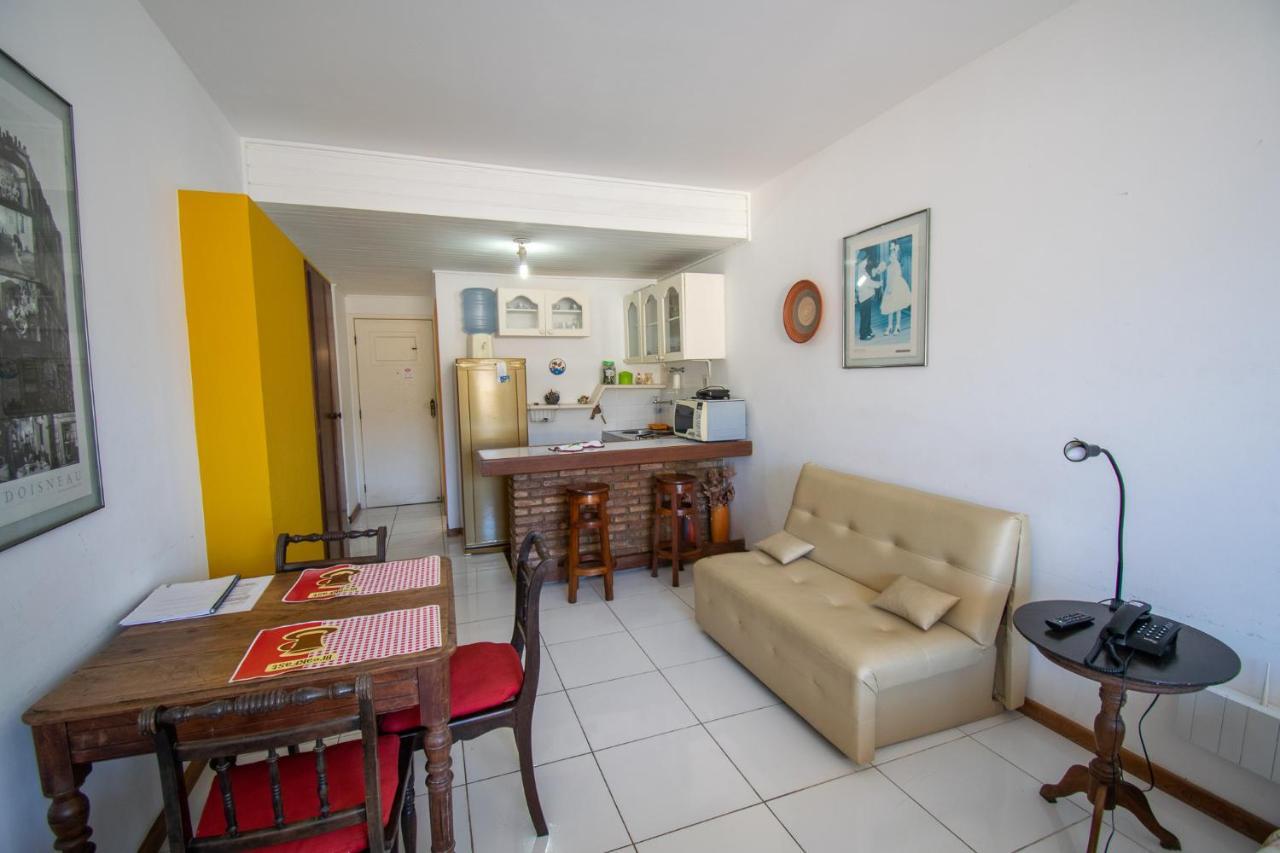 Apartamento Farol Barra Flat サルバドール エクステリア 写真